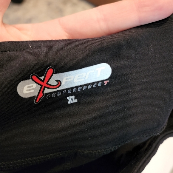 Ellen Fit cropped leggings - Picture 3 of 11